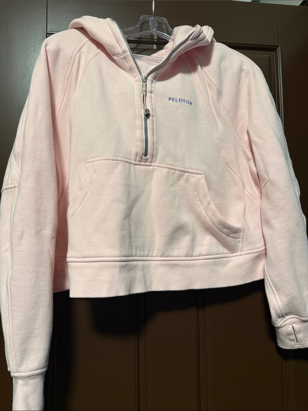 Lululemon 1/2 zip scuba